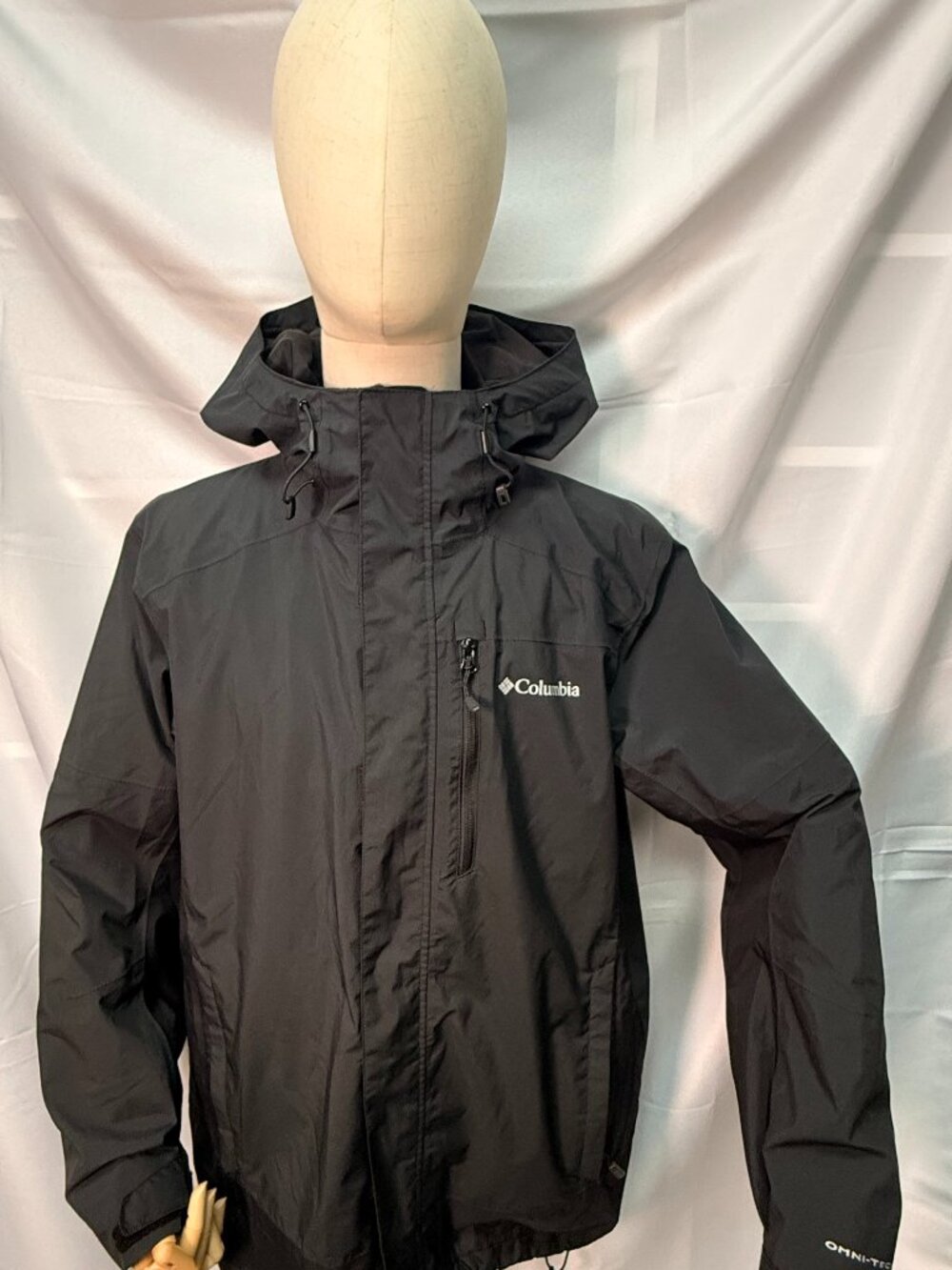 Columbia Men’s L Omni-Tech Waterproof Hooded Rain Shell Jacket Black